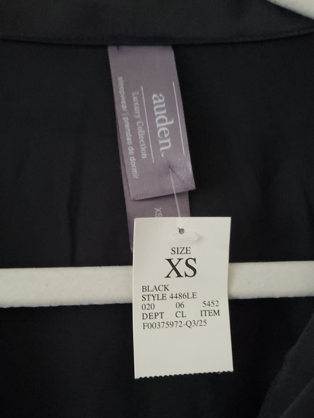 NWT Auden Luxury Collection Satin Notch Collar Pajama Top Black XS - Picture 3 of 5